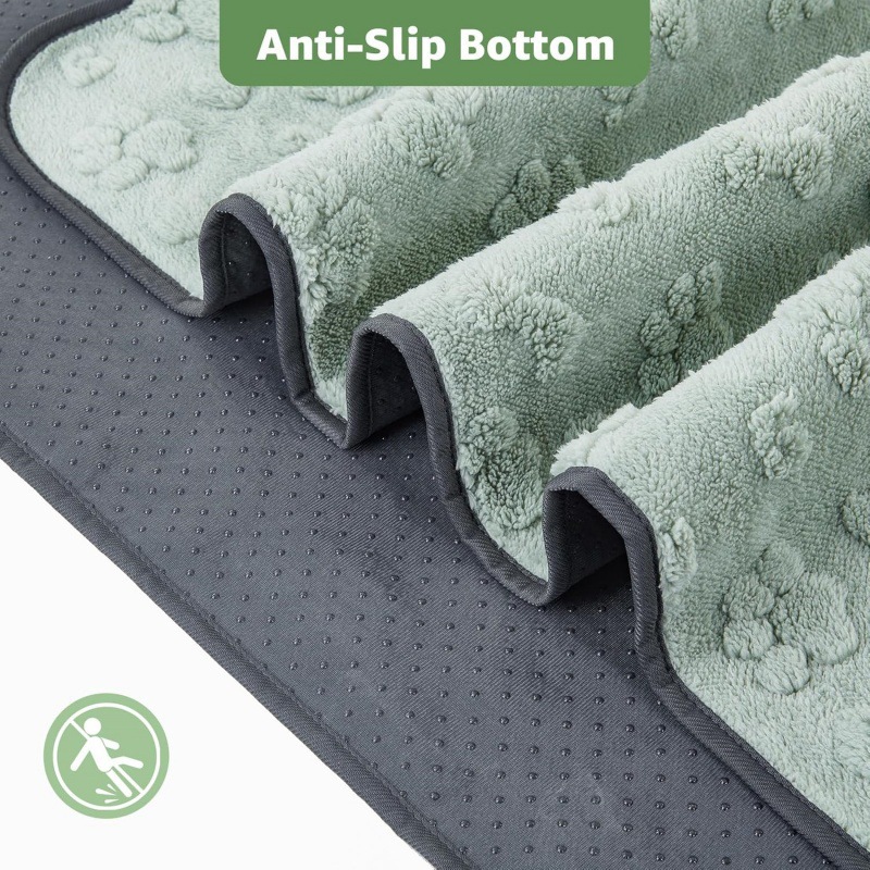 Wholesale Thick Fleece Waterproof Dog Blanket Mat